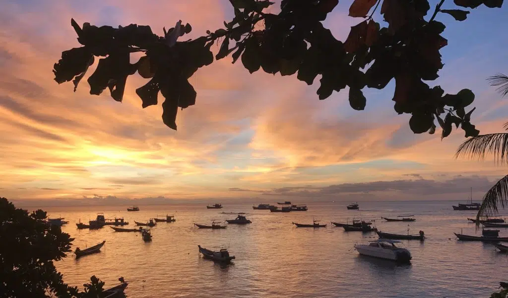 crystaldive.com sunsets on koh tao