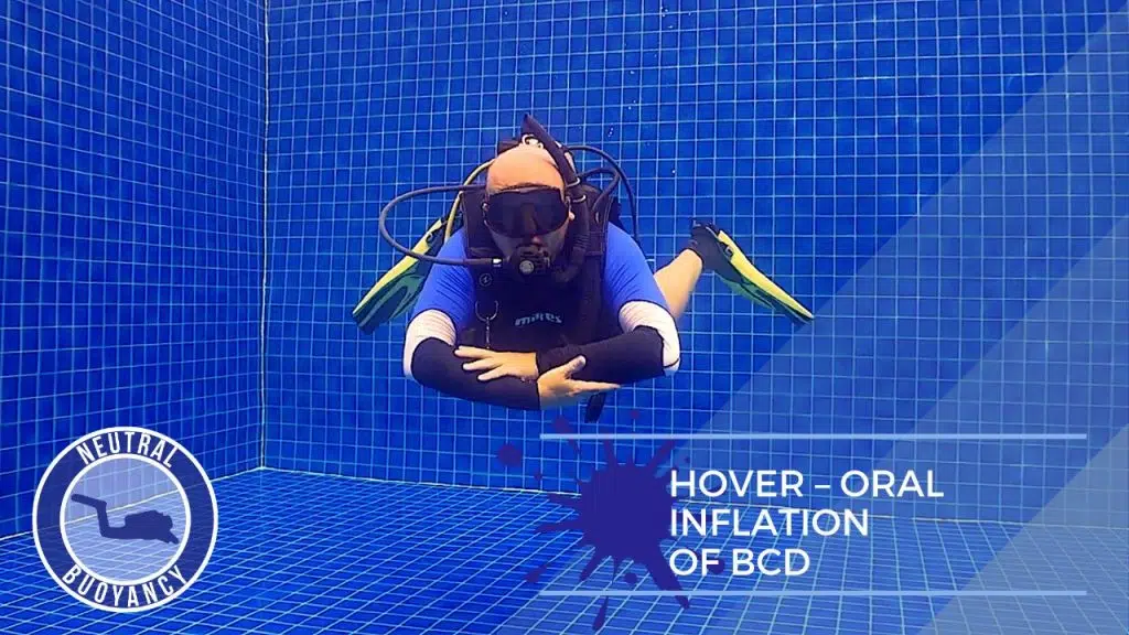idckohtao.com-divemaster-skills-in-neutrally-buoyant-Hover-for-60-seconds