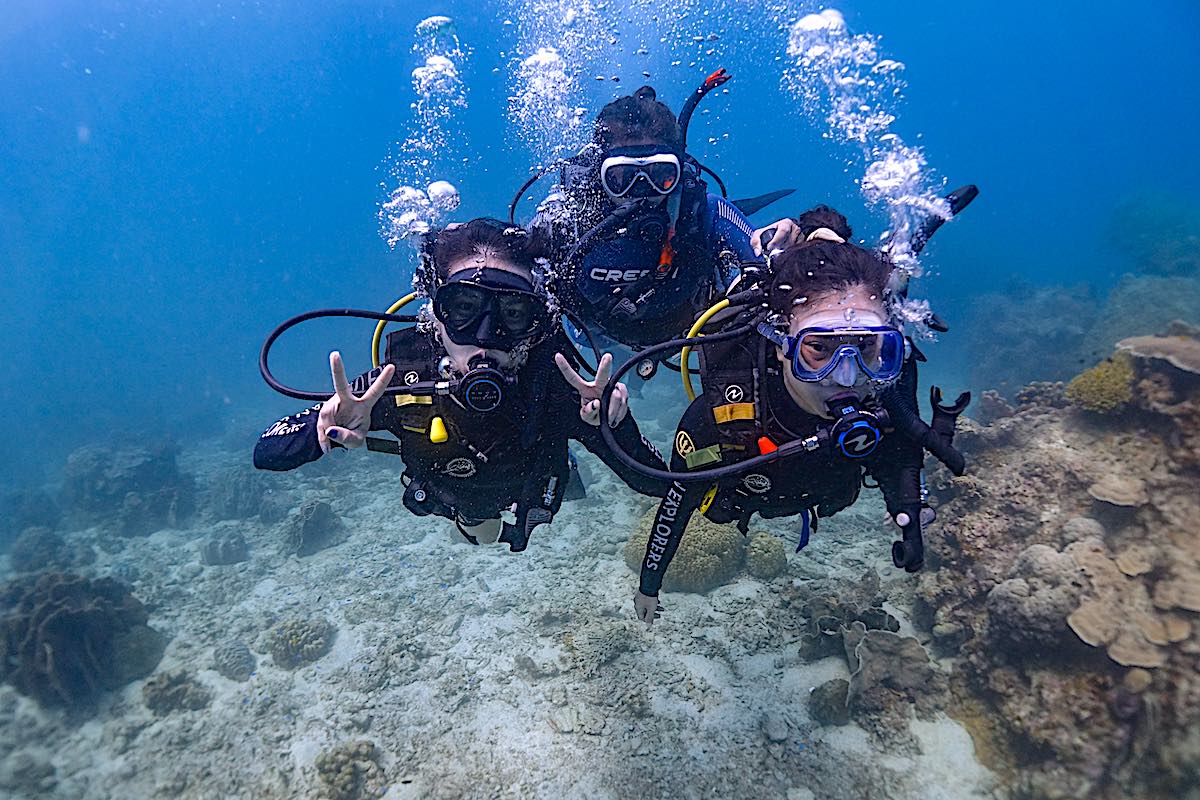 Discover Scuba Diving on Koh Tao, Thailand