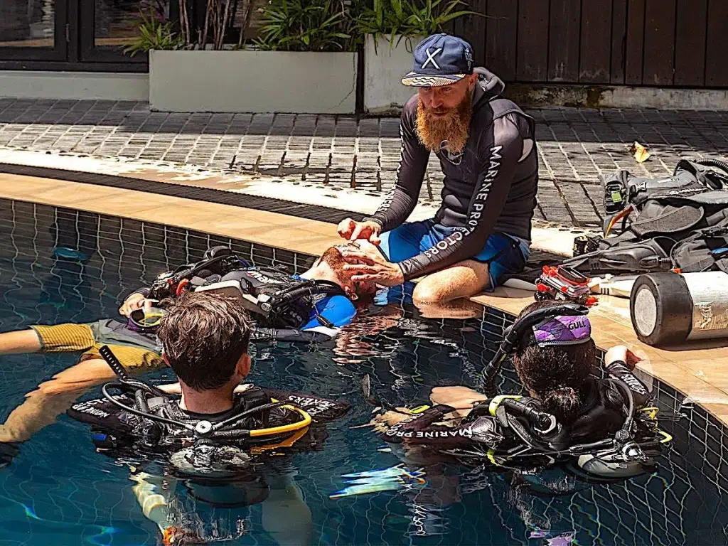 Divemaster Training in Thailand