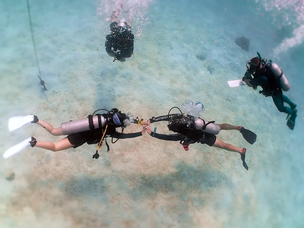importance-neutral-buoyancy-padi-instructor
